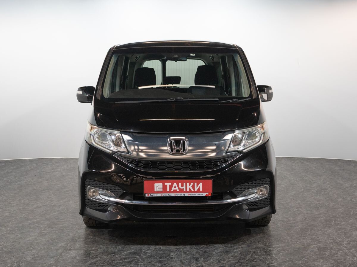 Honda Stepwgn 2015 - фото автомобиля