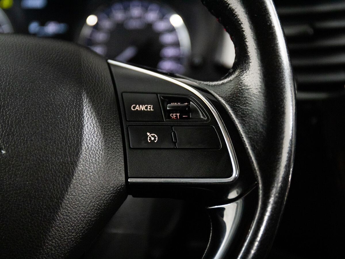 Mitsubishi Outlander 2016 - фото автомобиля