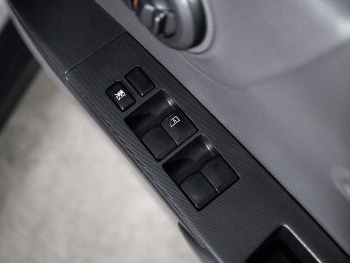 Nissan AD 2017 - фото автомобиля