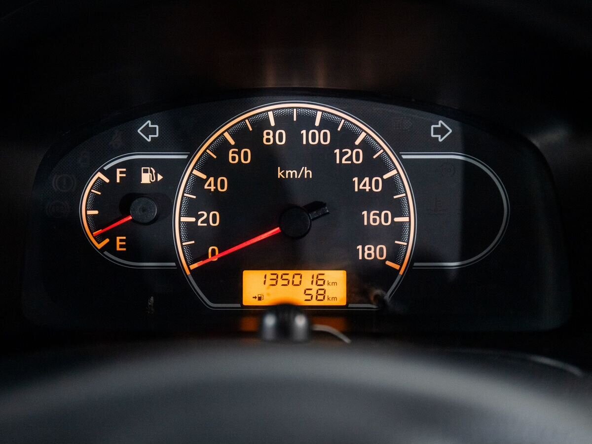 Nissan AD 2017 - фото автомобиля