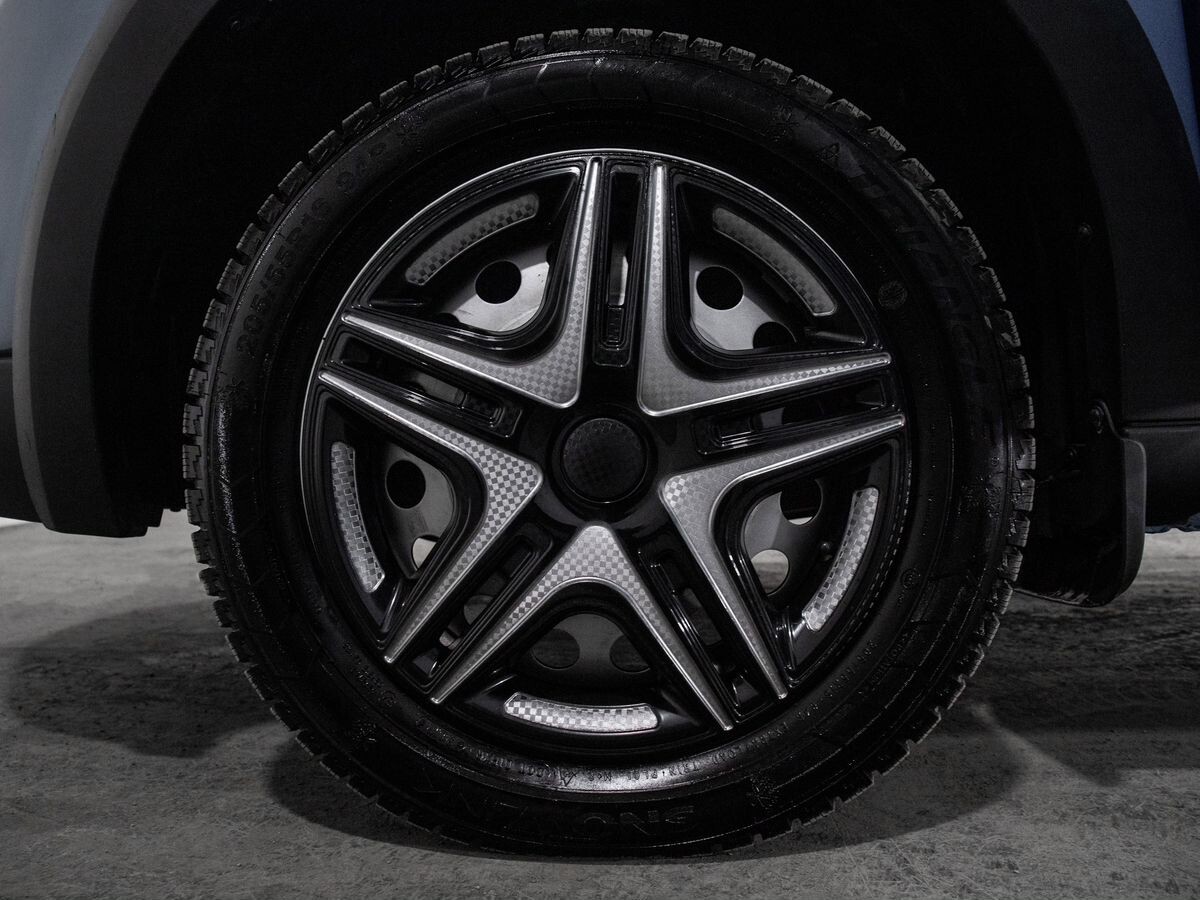 Renault Sandero 2019 - фото автомобиля