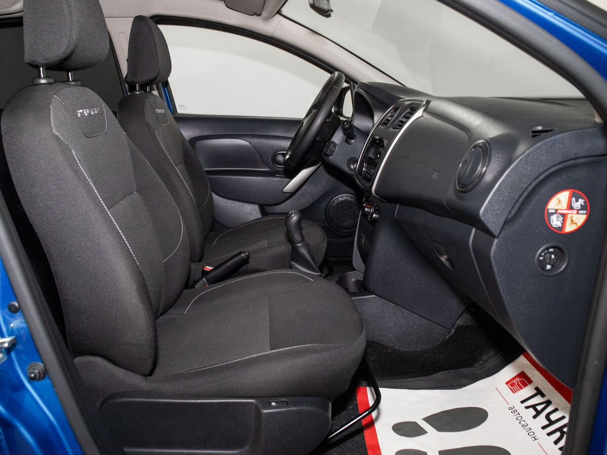 Renault Sandero 2019 - фото автомобиля