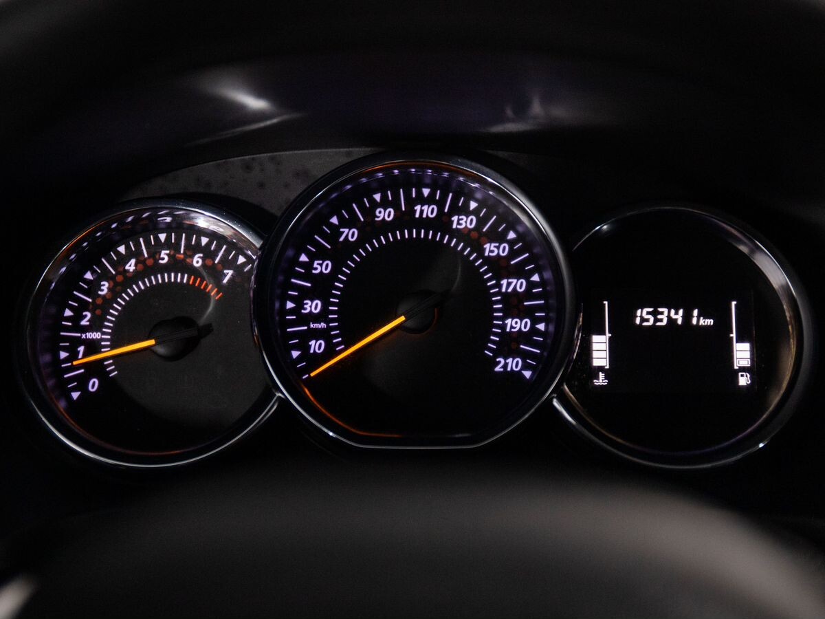 Renault Sandero 2019 - фото автомобиля