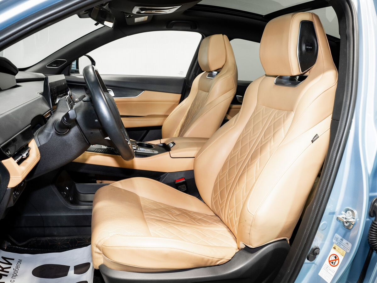 Changan UNI-K 2021 - фото автомобиля