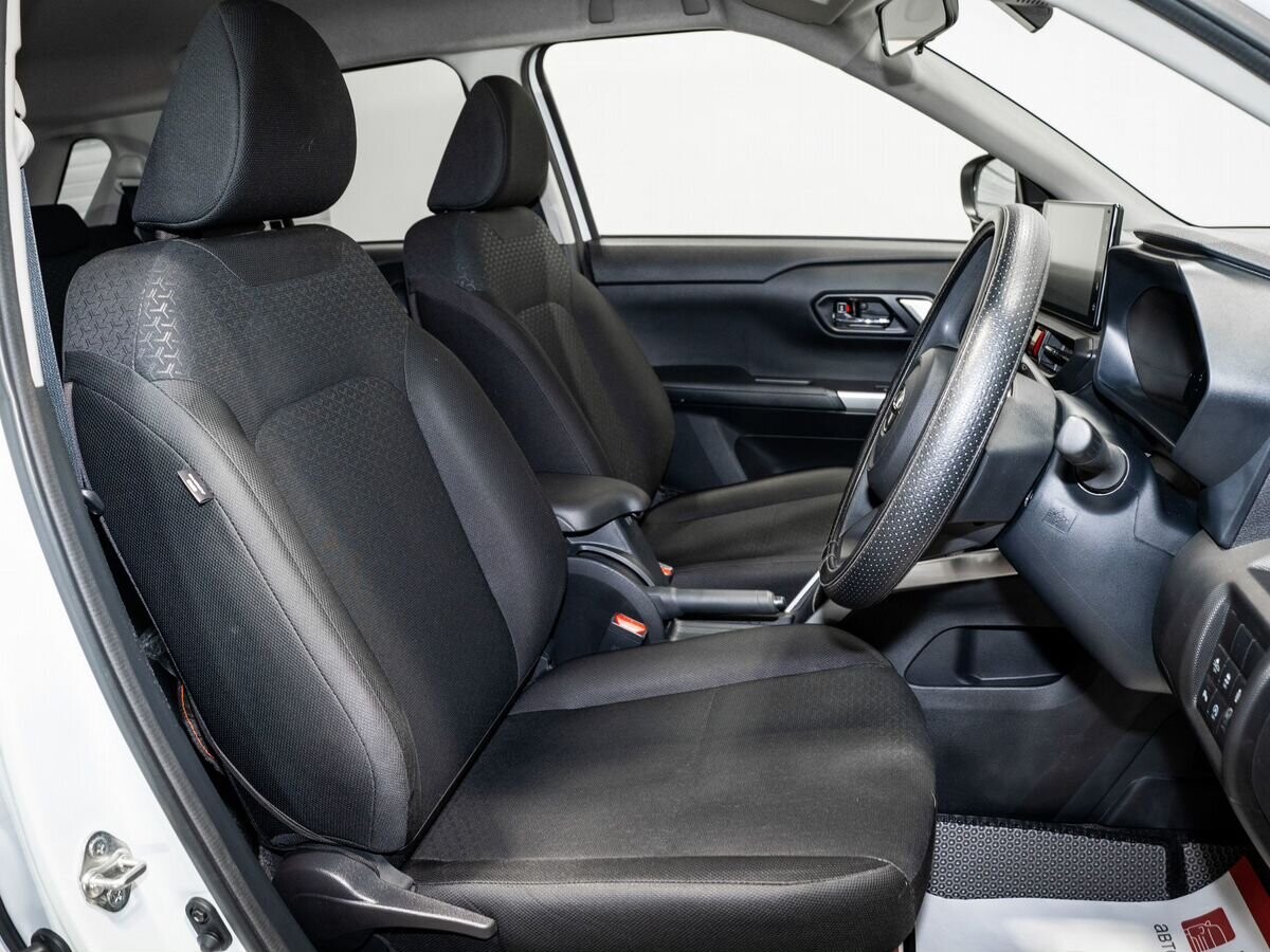 Toyota Raize 2020 - фото автомобиля