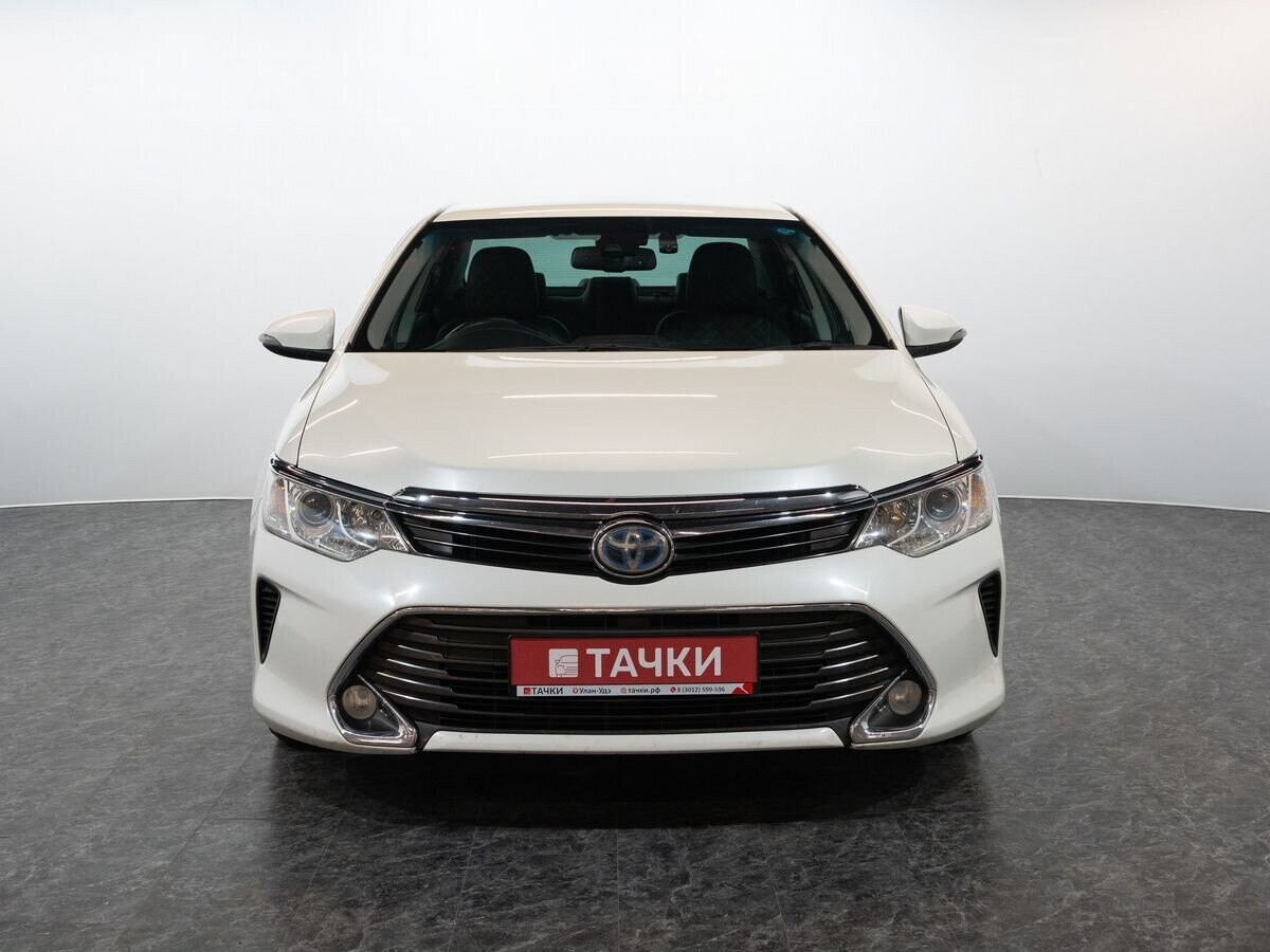 Toyota Camry 2016 - фото автомобиля