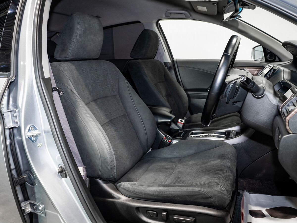 Honda Accord 2016 - фото автомобиля