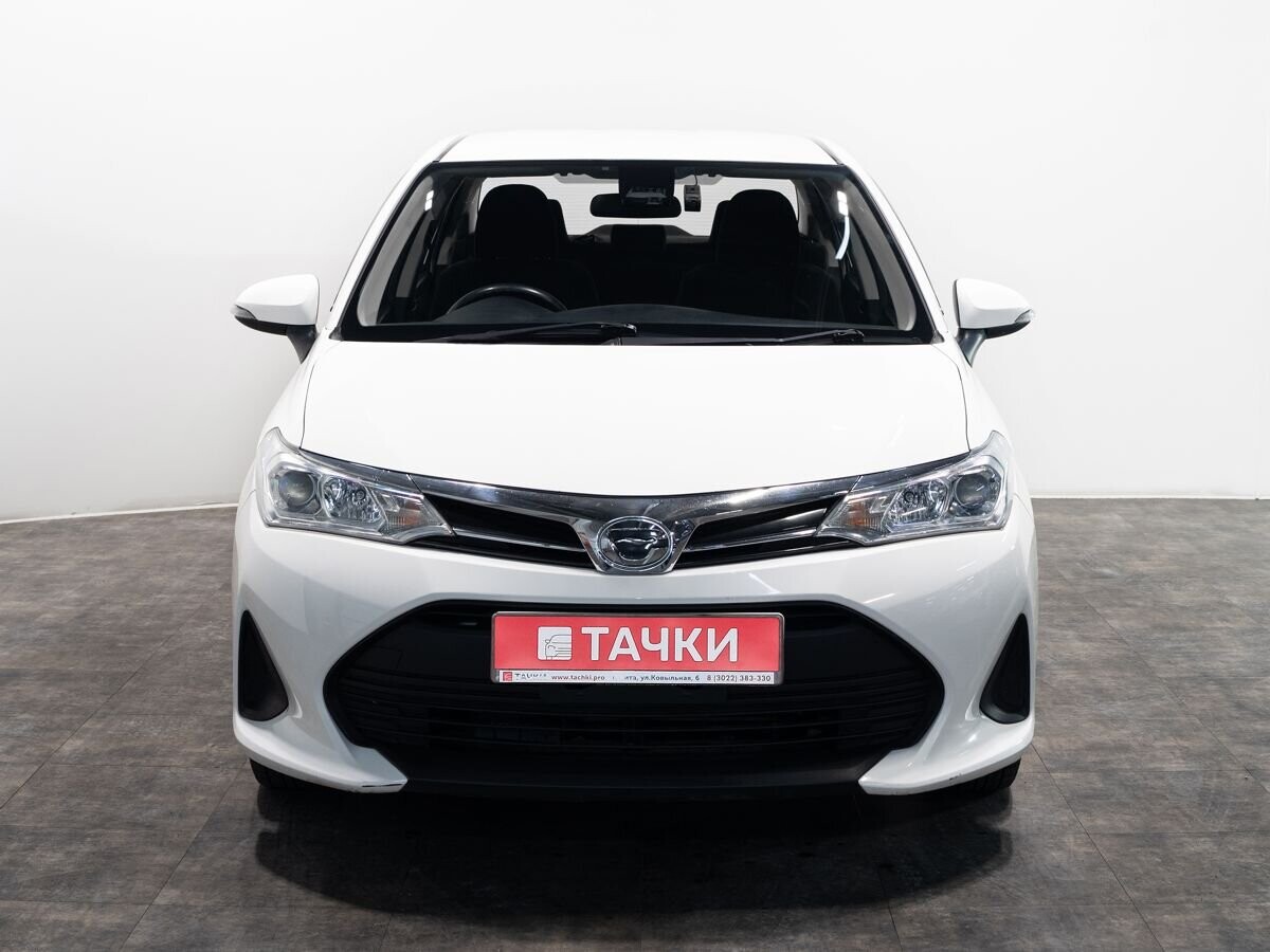 Toyota Corolla 2019 - фото автомобиля