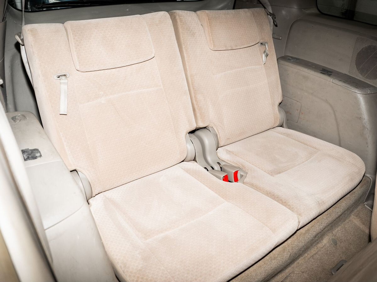 Toyota ISis 2005 - фото автомобиля