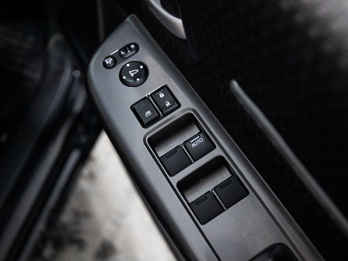 Honda Stepwgn 2018 - фото автомобиля