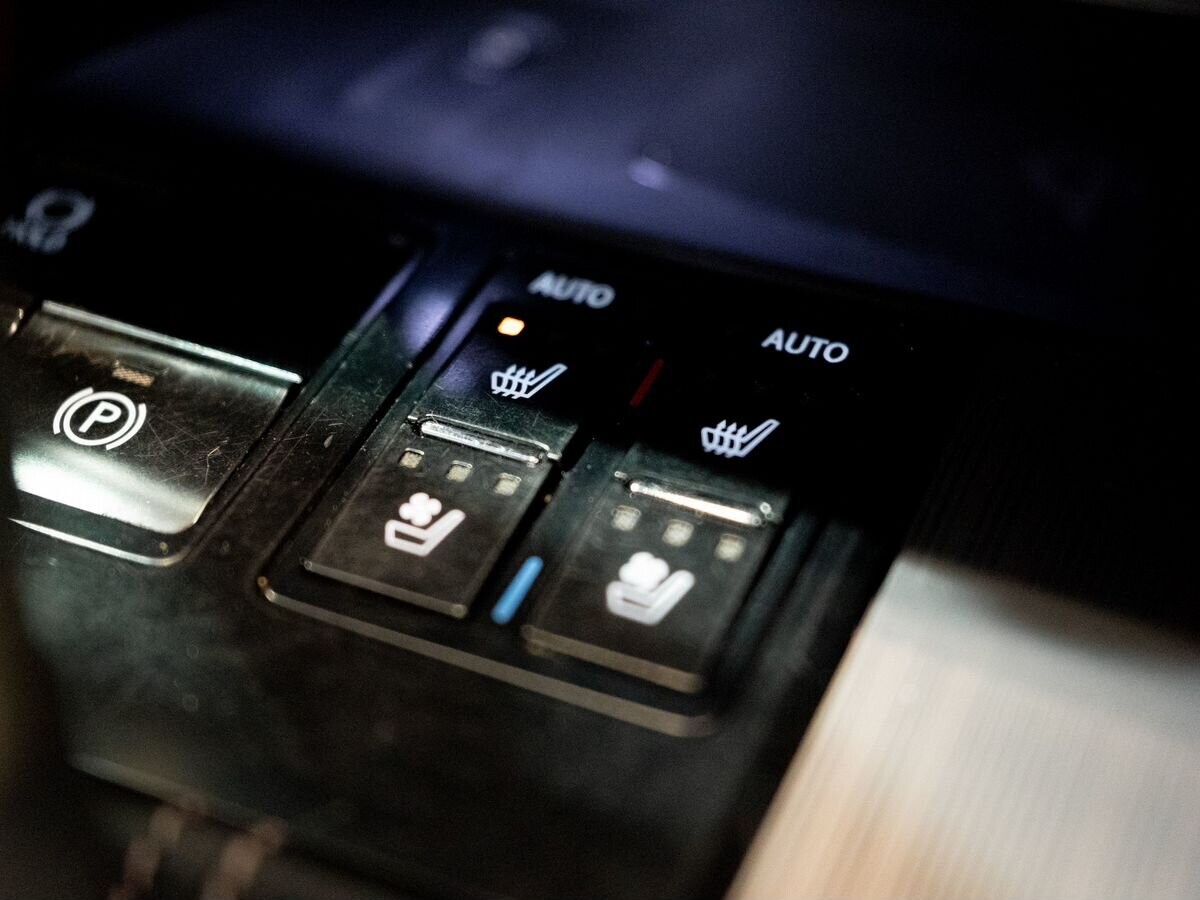 Lexus RX 2016 - фото автомобиля