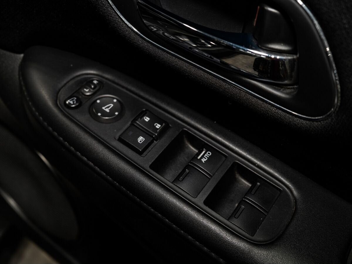 Honda Vezel 2016 - фото автомобиля