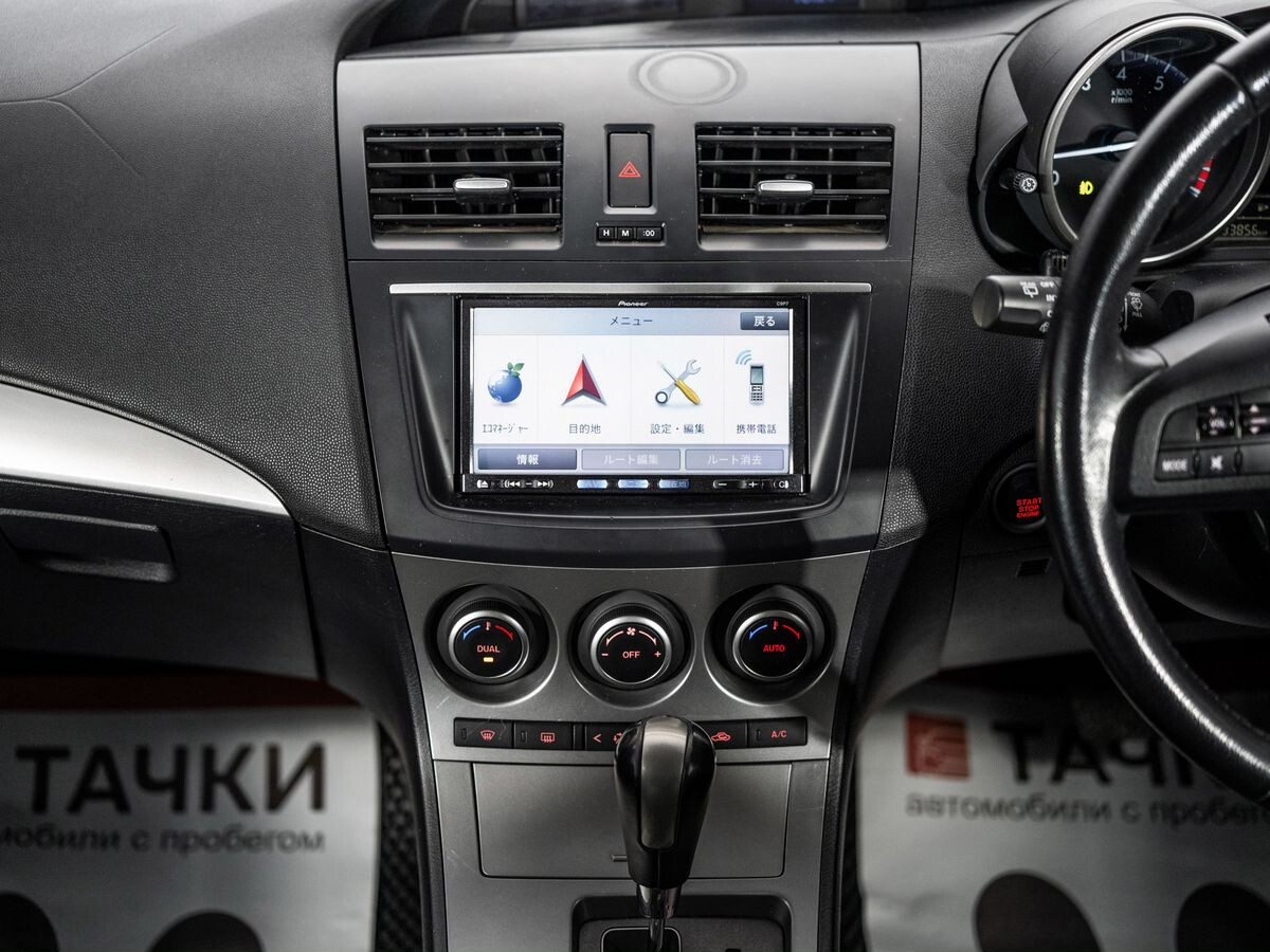 Mazda Axela 2012 - фото автомобиля