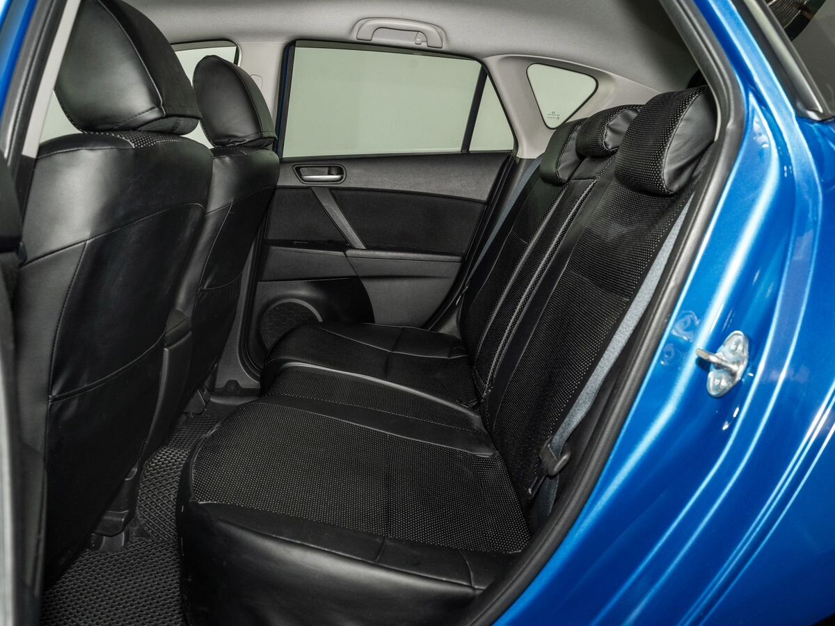 Mazda Axela 2012 - фото автомобиля