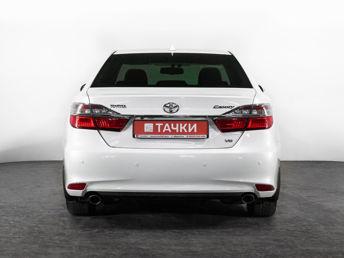 Toyota Camry 2017 - фото автомобиля