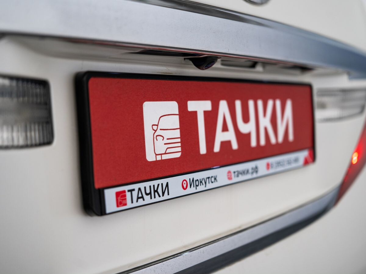 Toyota Alphard 2012 - фото автомобиля