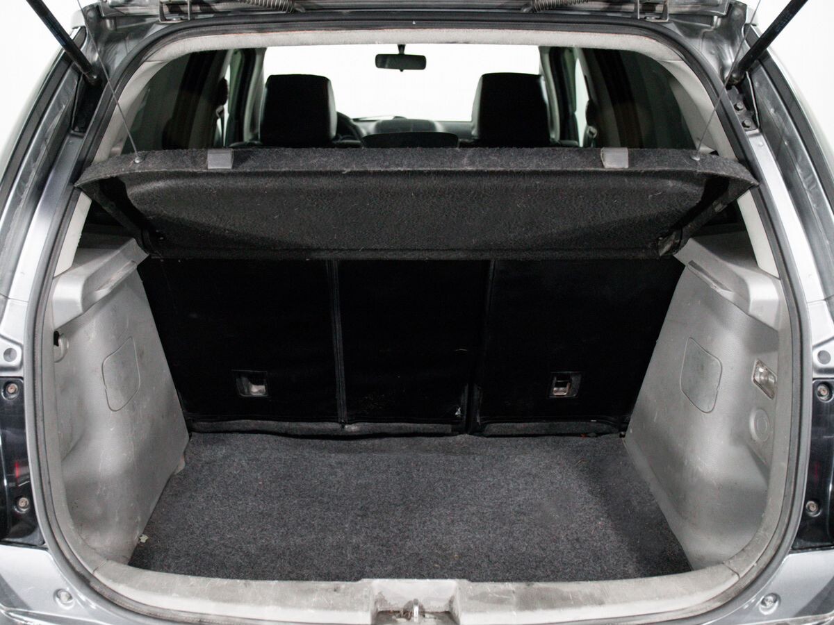 Suzuki SX4 2011 - фото автомобиля