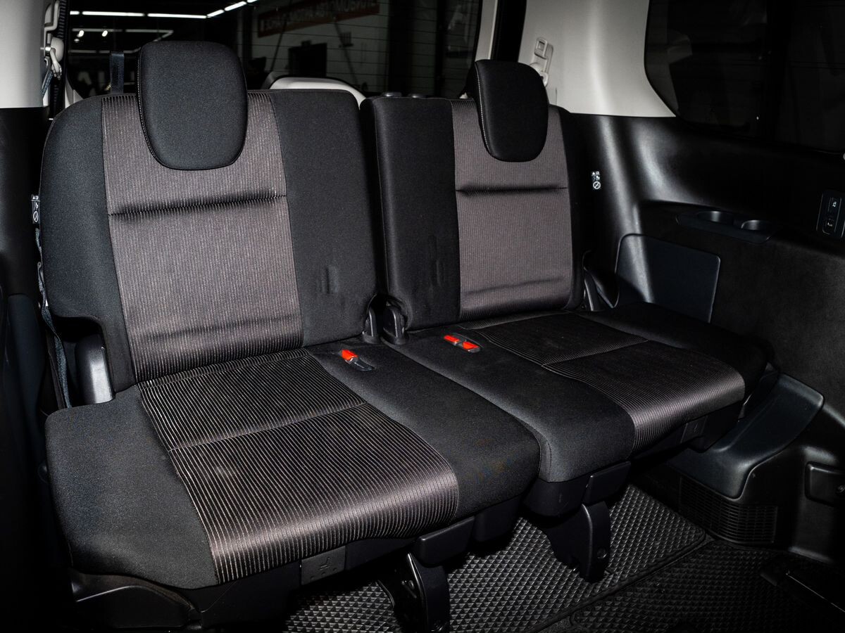 Nissan Serena 2016 - фото автомобиля