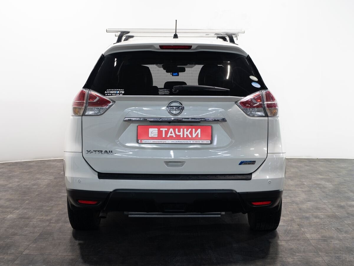 Nissan X-Trail 2017 - фото автомобиля