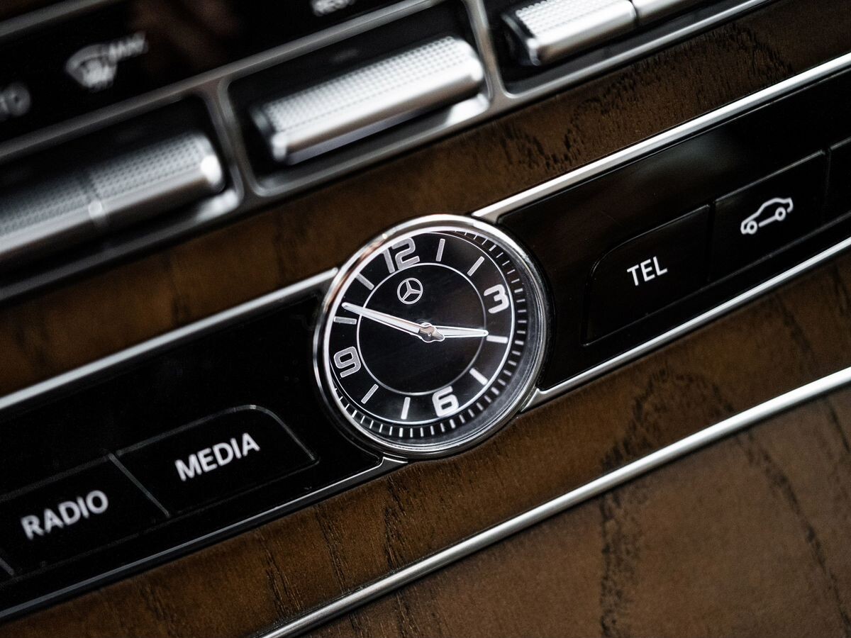 Mercedes-Benz E-Класс 2018 - фото автомобиля