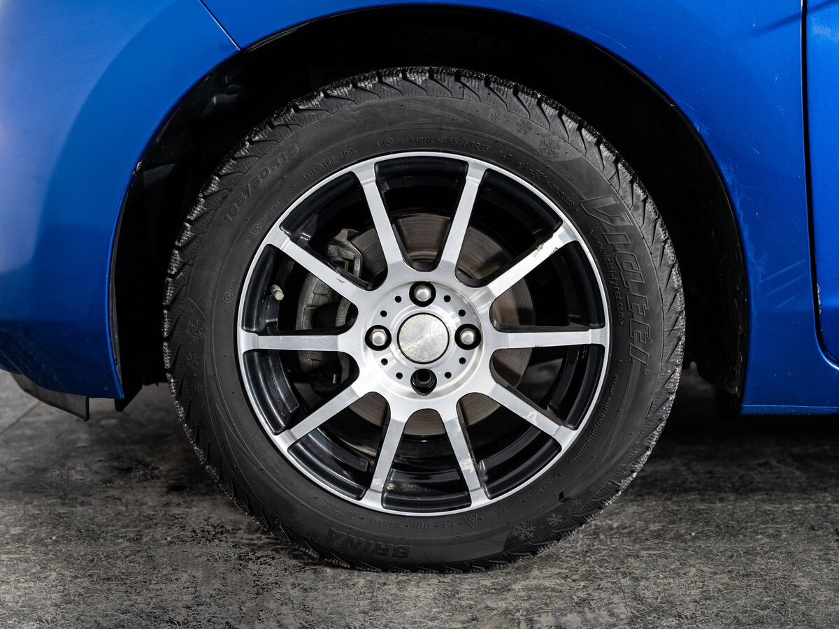 Honda Fit 2017 - фото автомобиля