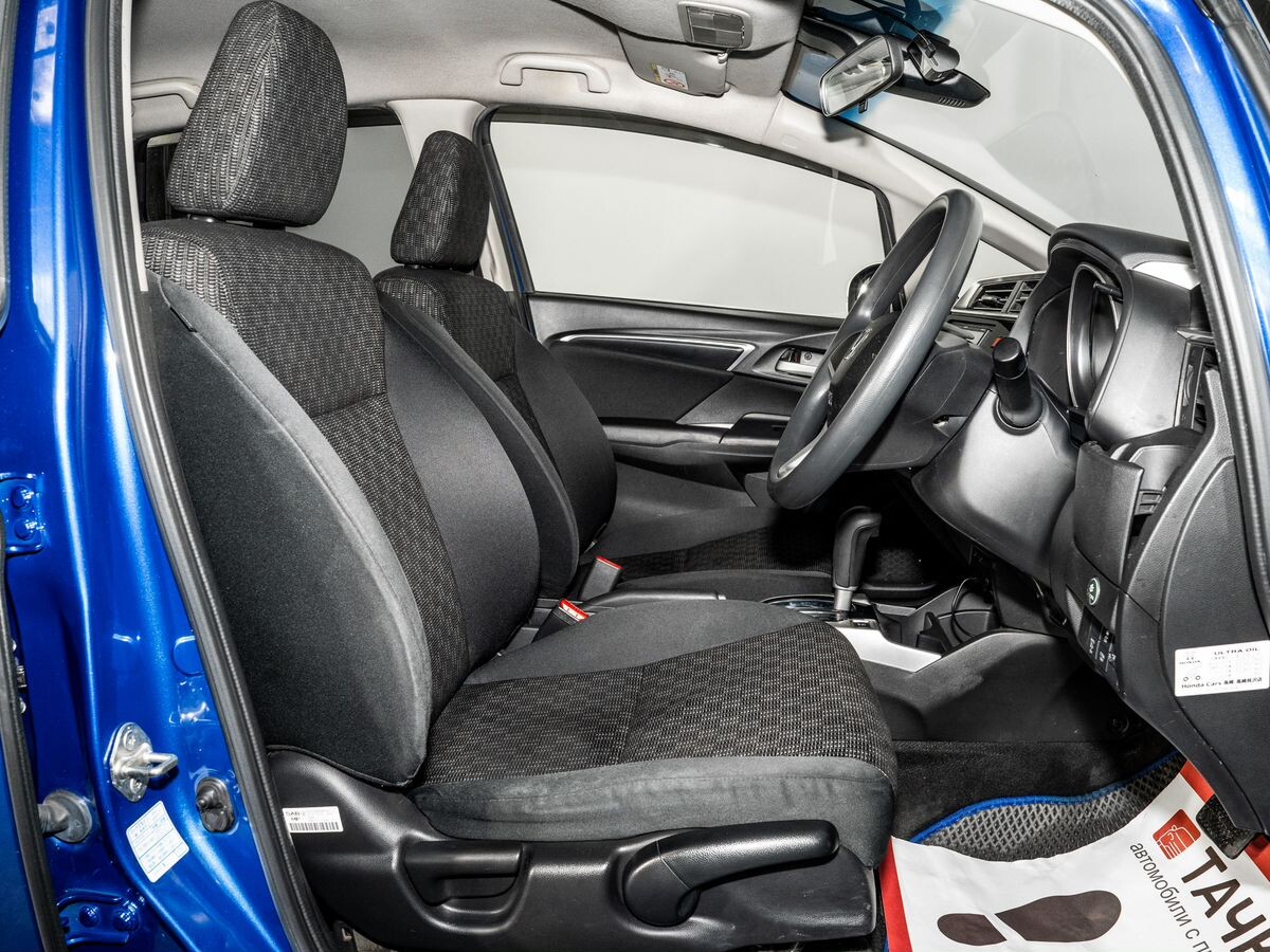 Honda Fit 2017 - фото автомобиля