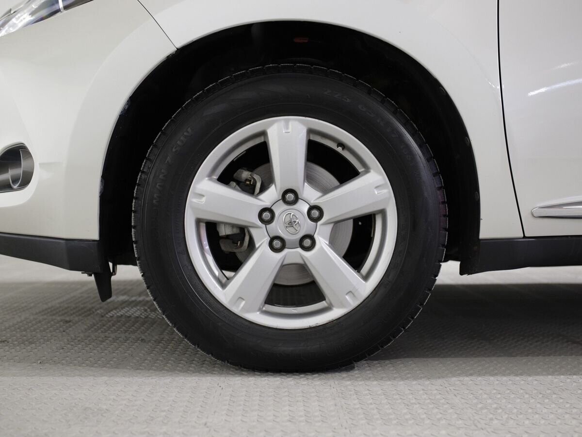 Toyota Harrier 2016 - фото автомобиля