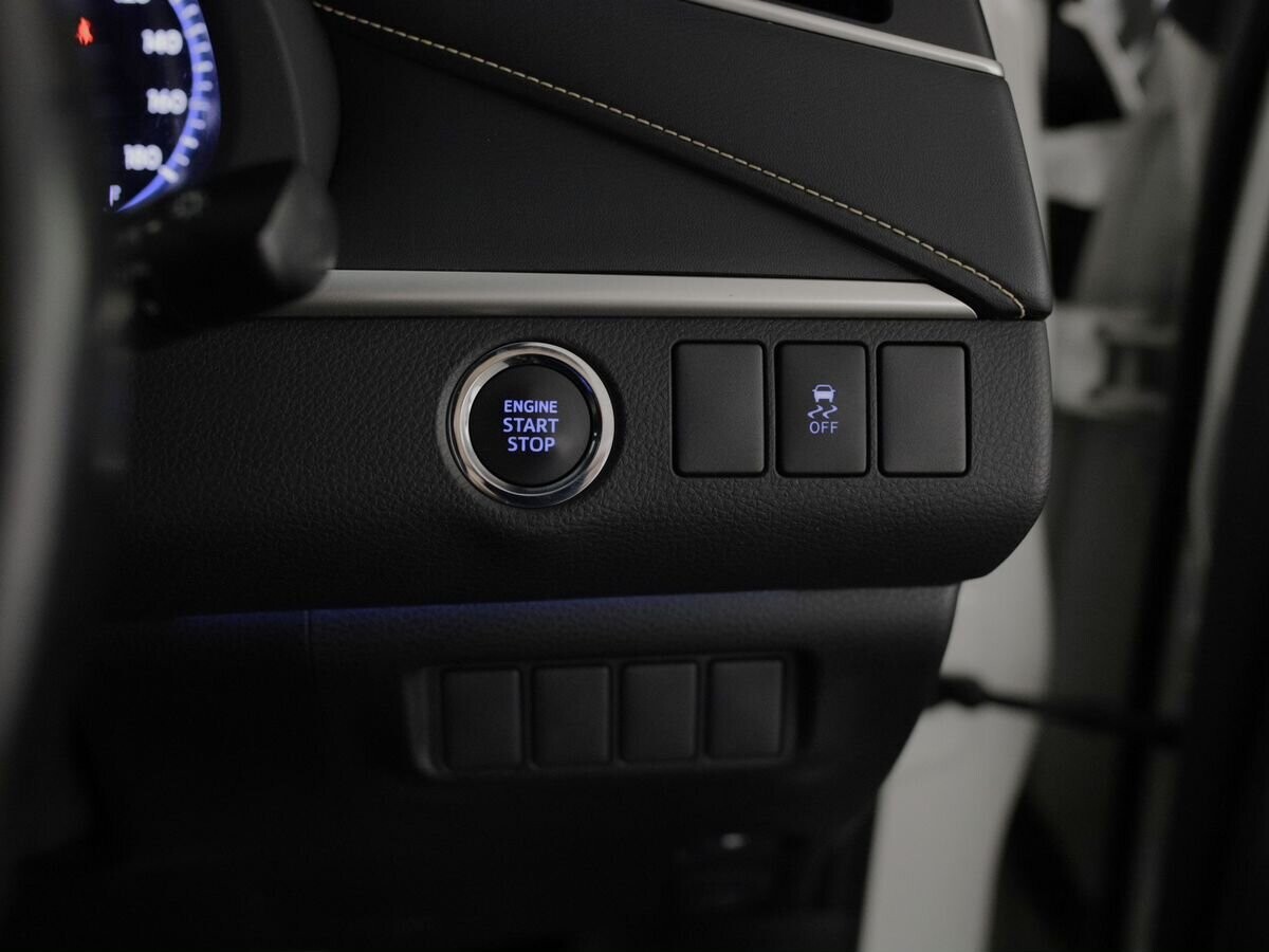 Toyota Harrier 2016 - фото автомобиля