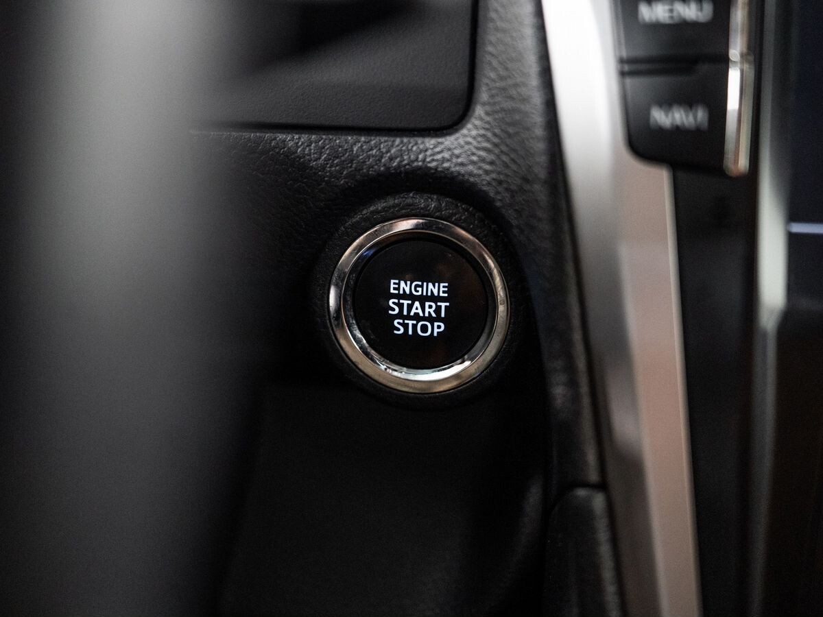 Toyota Camry 2017 - фото автомобиля