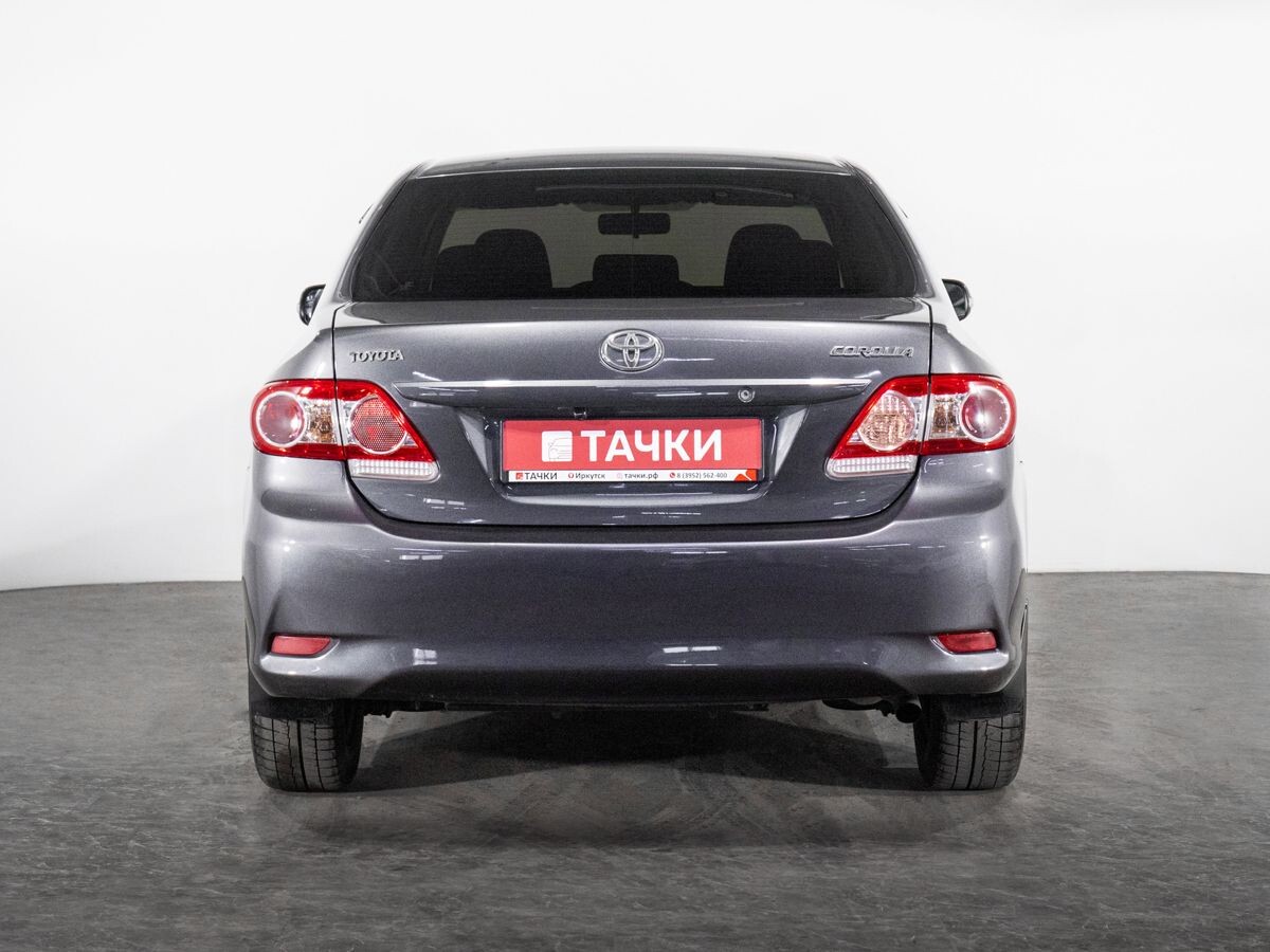 Toyota Corolla 2010 - фото автомобиля