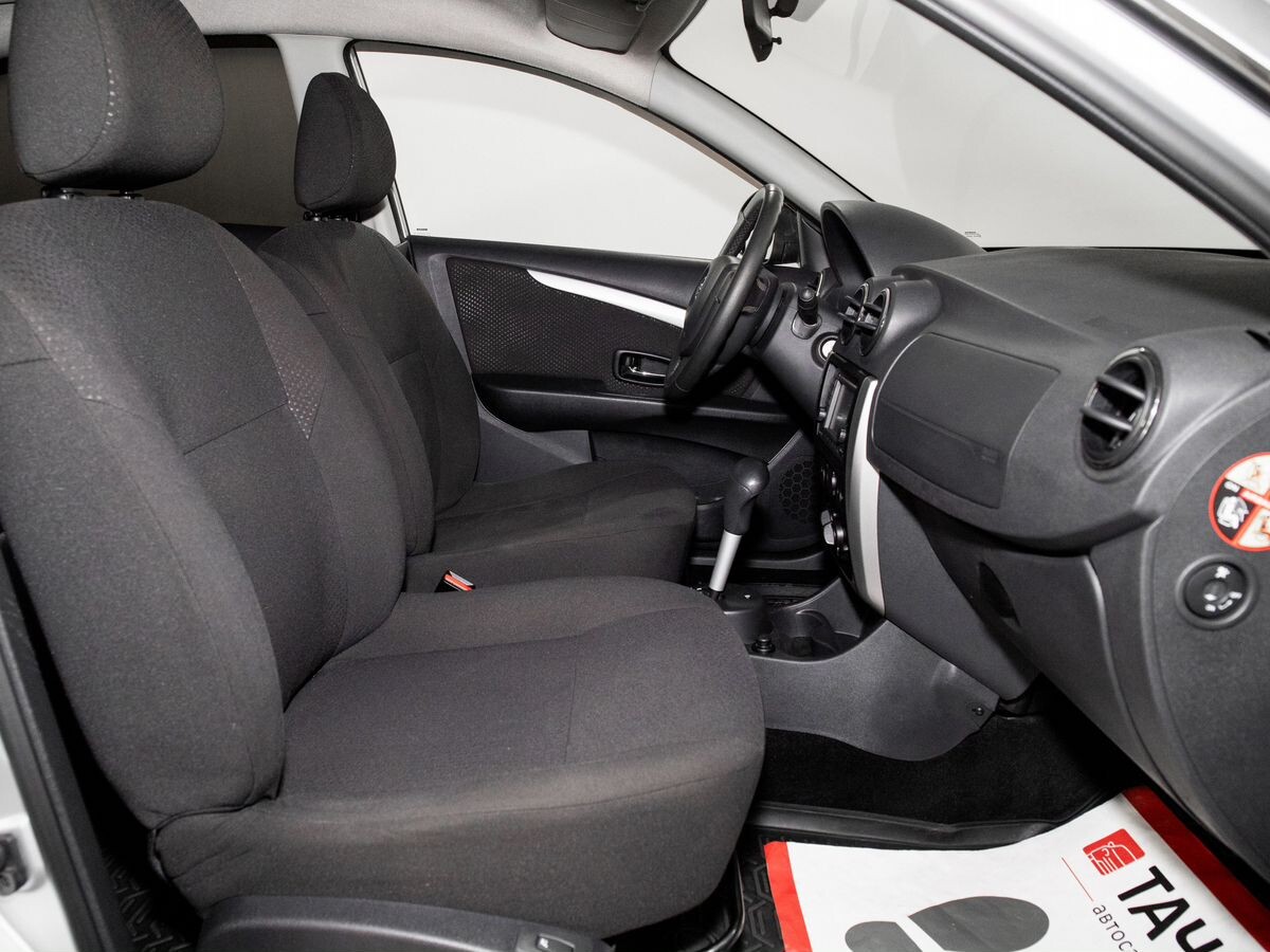 Nissan Almera 2014 - фото автомобиля