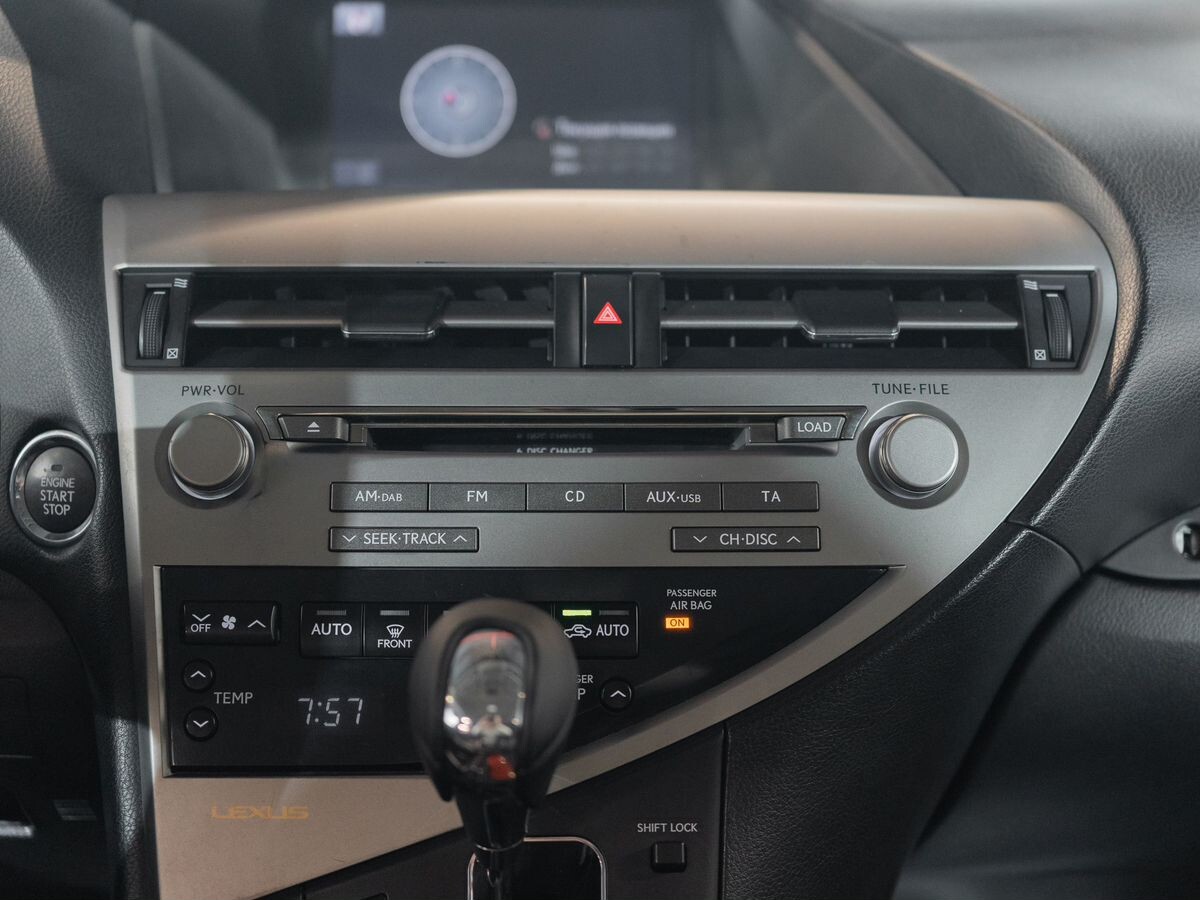 Lexus RX 2011 - фото автомобиля