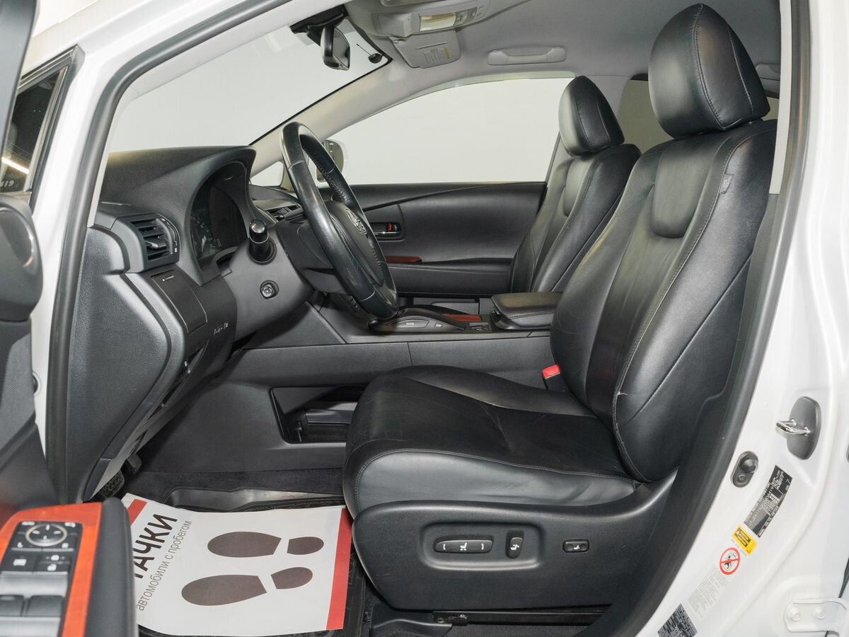 Lexus RX 2011 - фото автомобиля