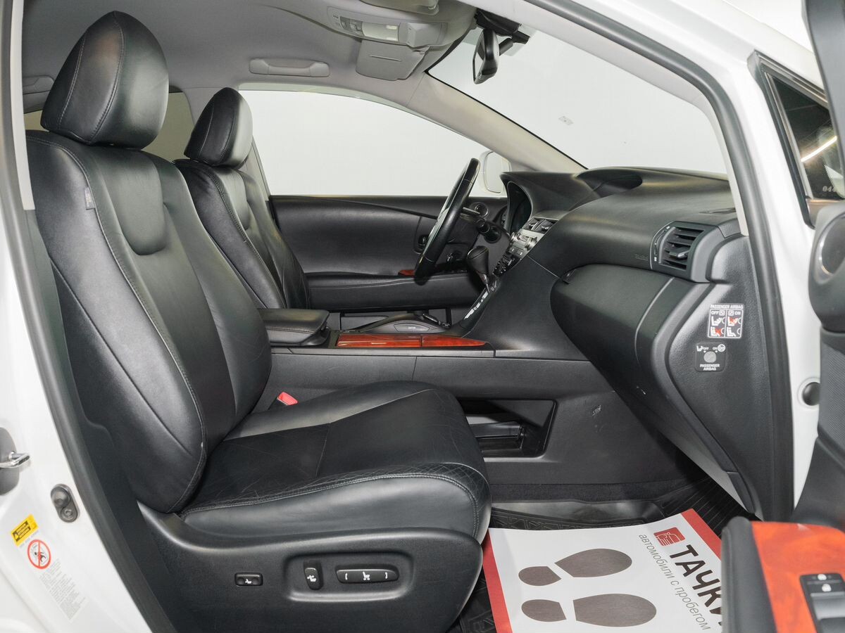 Lexus RX 2011 - фото автомобиля