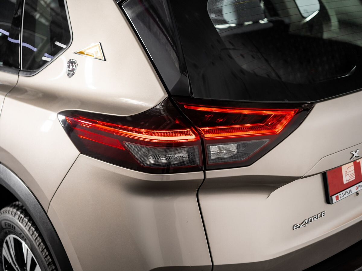 Nissan X-Trail 2023 - фото автомобиля
