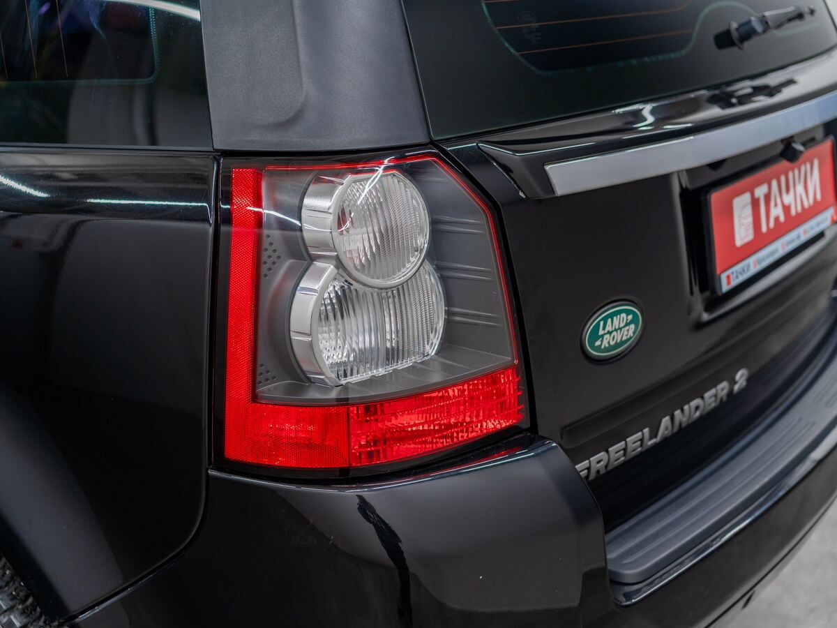 Land Rover Freelander 2012 - фото автомобиля