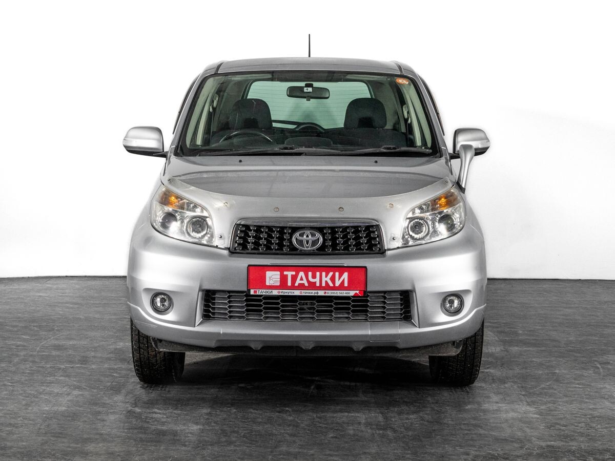 Toyota Rush 2010 - фото автомобиля