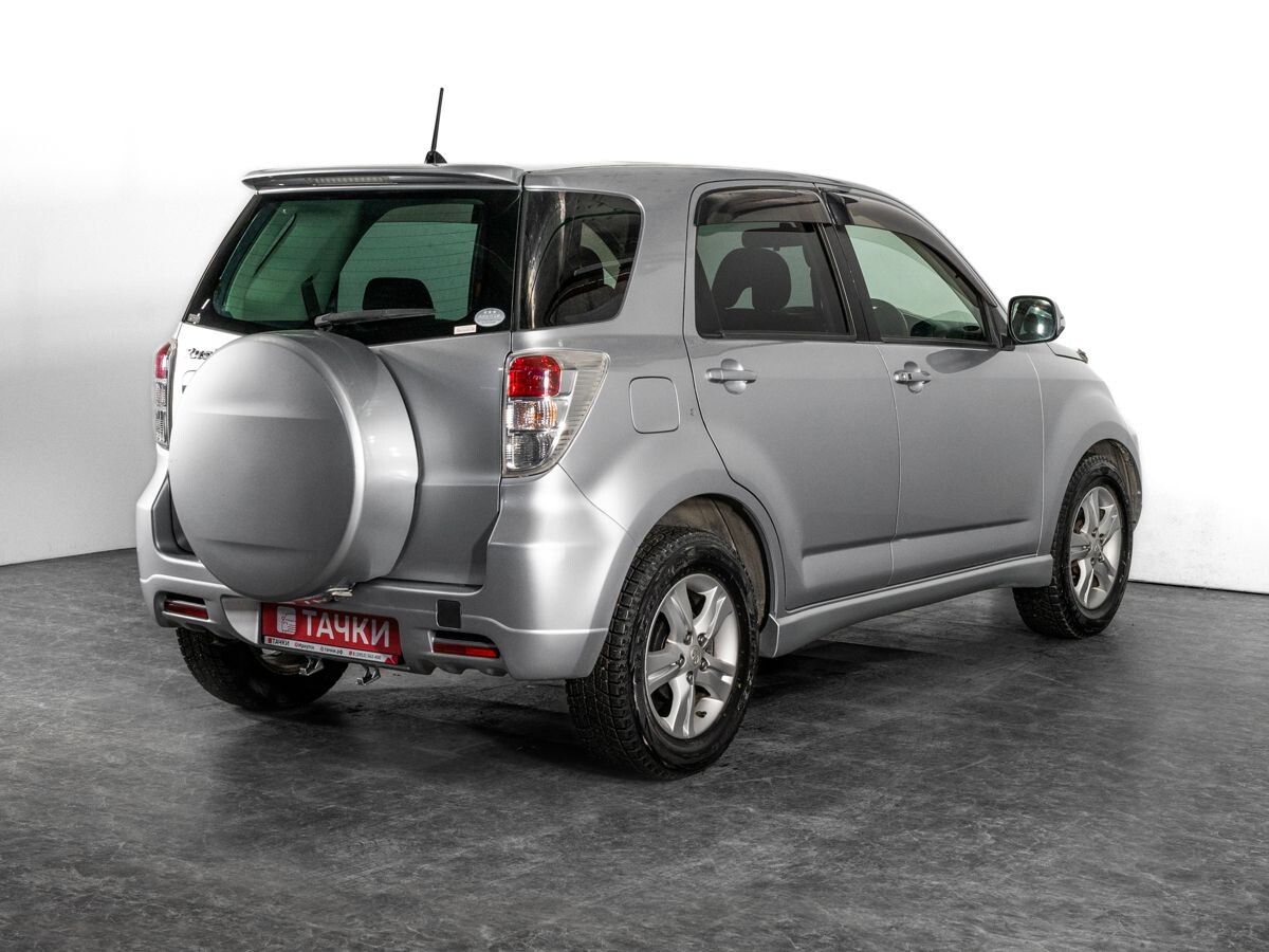 Toyota Rush 2010 - фото автомобиля