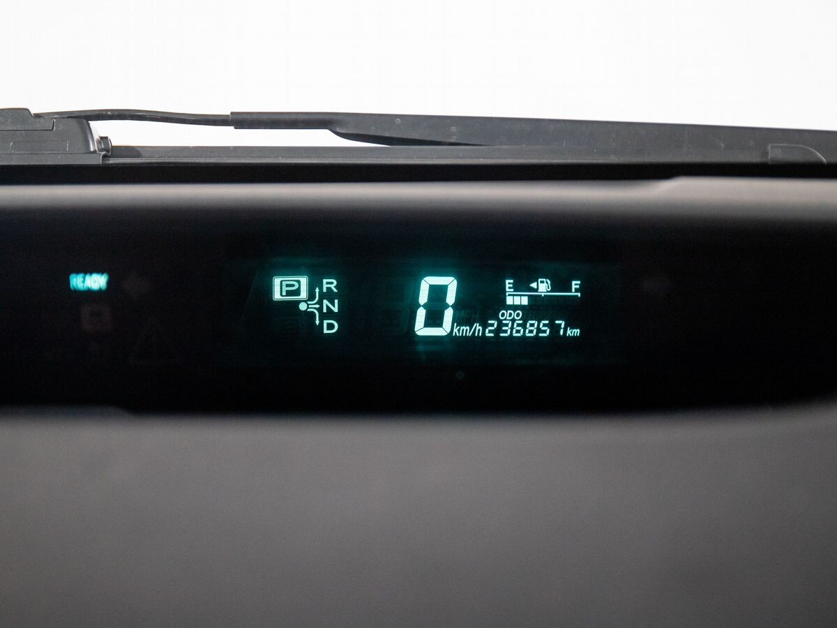 Toyota Prius 2008 - фото автомобиля