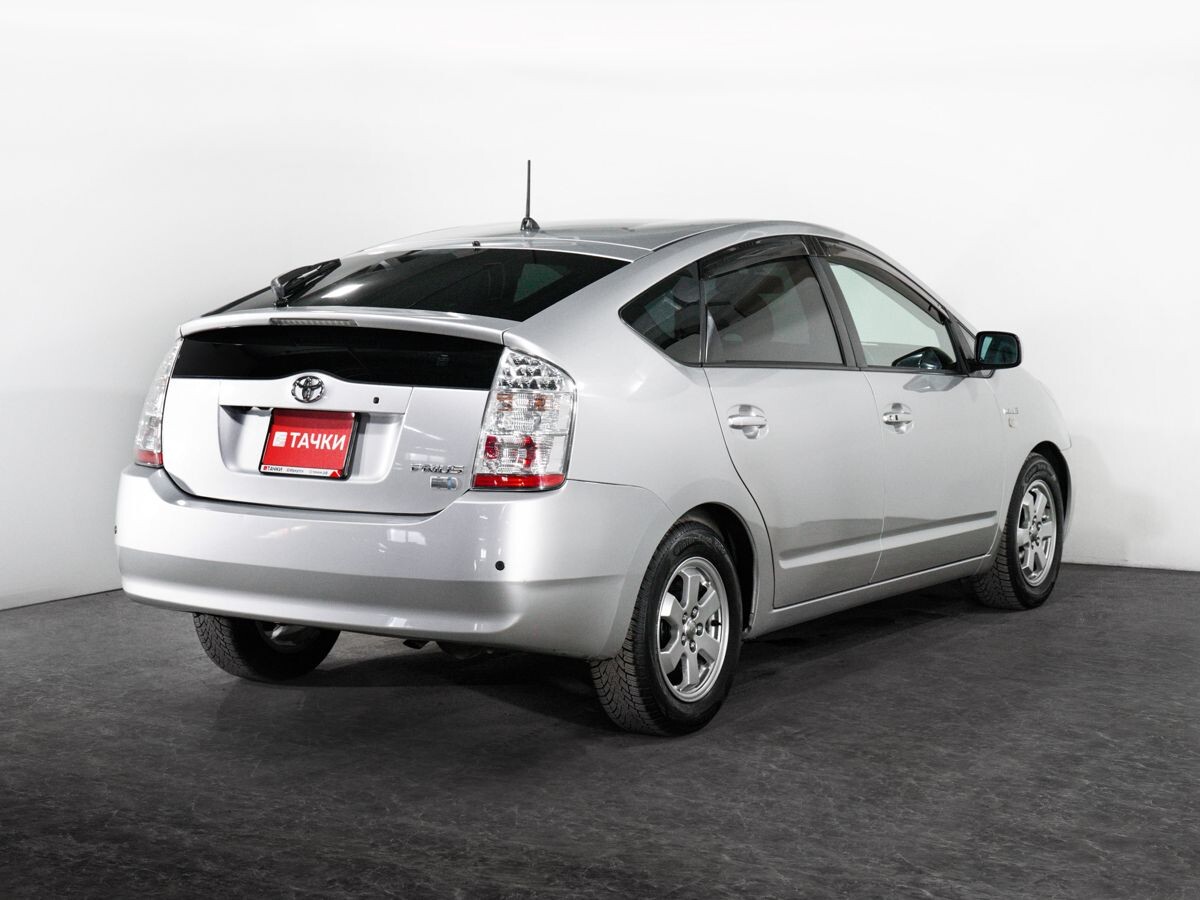 Toyota Prius 2008 - фото автомобиля