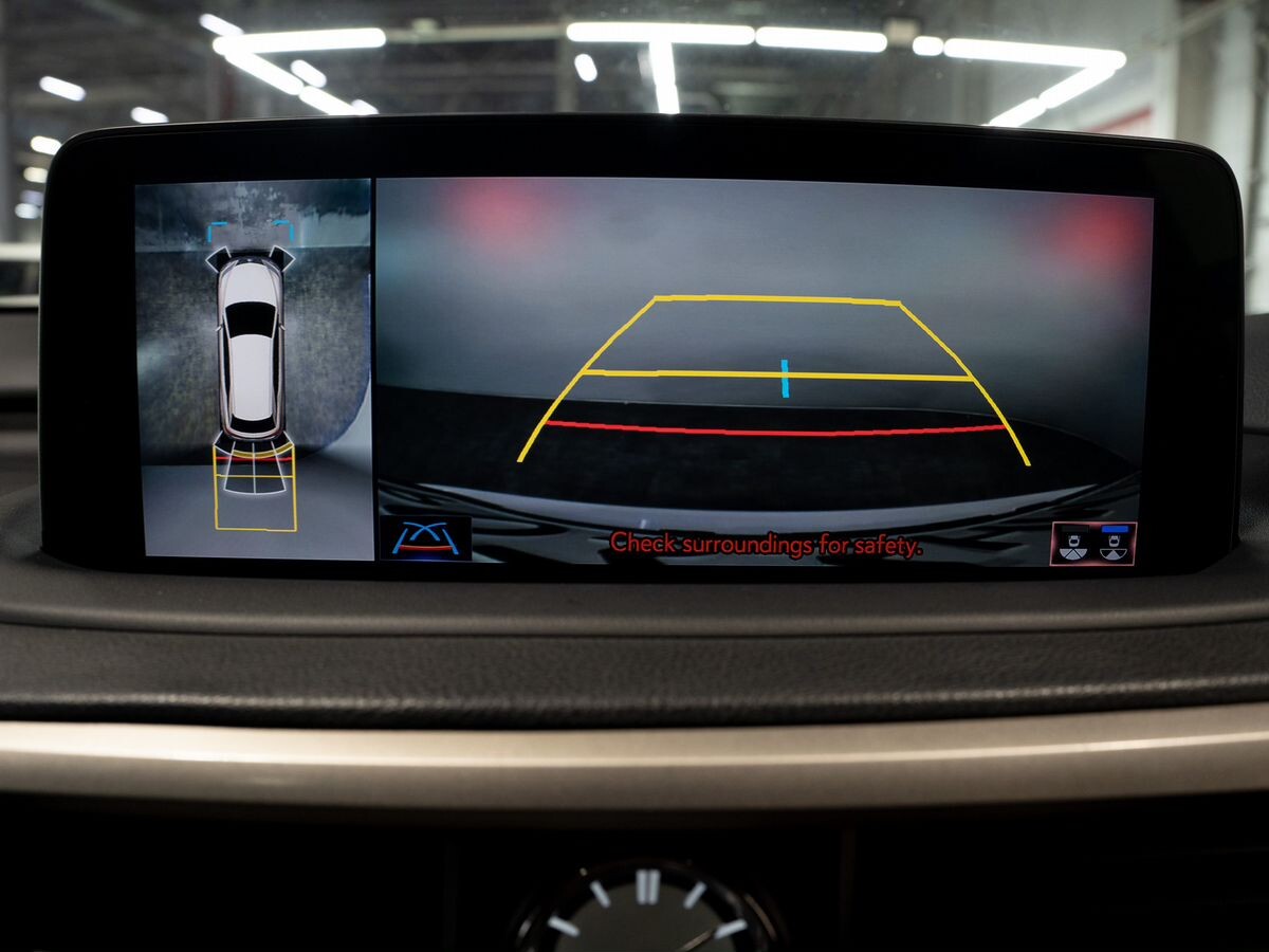 Lexus RX300 2020 - фото автомобиля