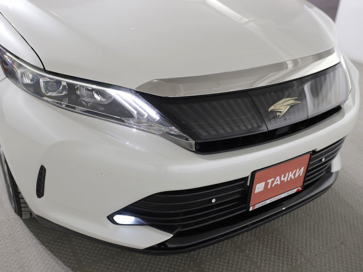 Toyota Harrier 2017 - фото автомобиля