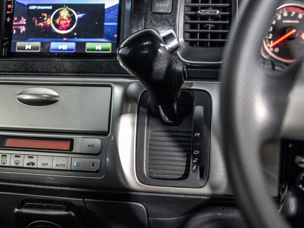 Honda Stepwgn 2003 - фото автомобиля