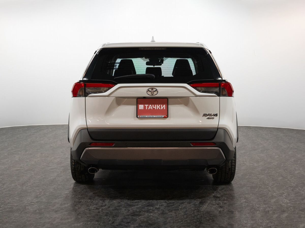 Toyota RAV4 2021 - фото автомобиля