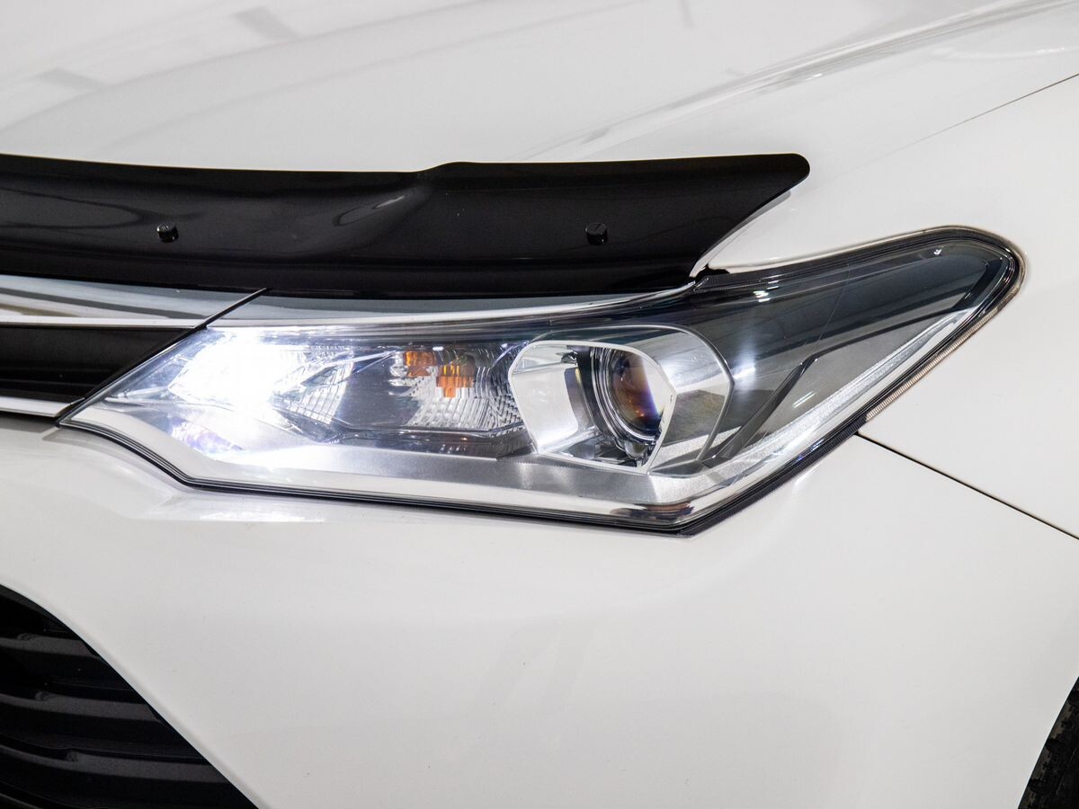 Toyota Corolla Fielder 2015 - фото автомобиля