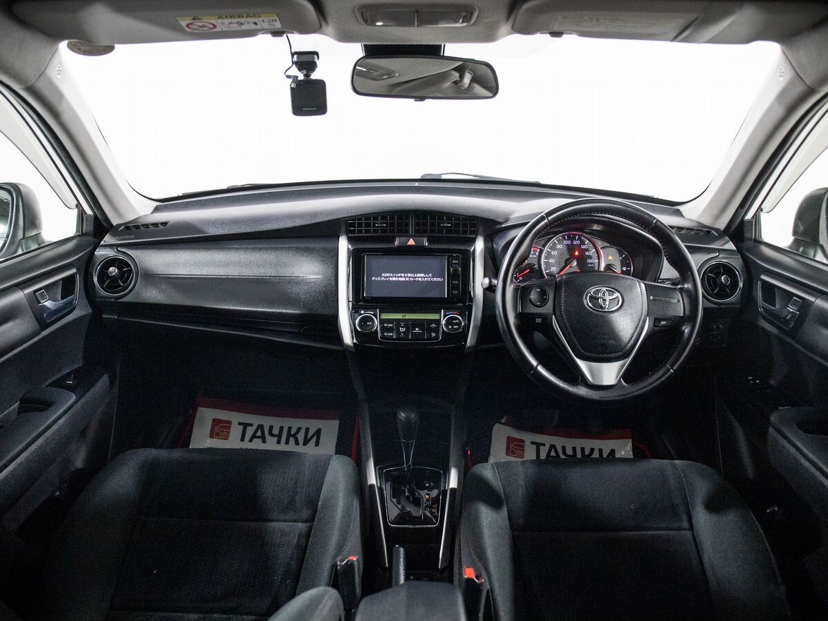 Toyota Corolla Fielder 2015 - фото автомобиля