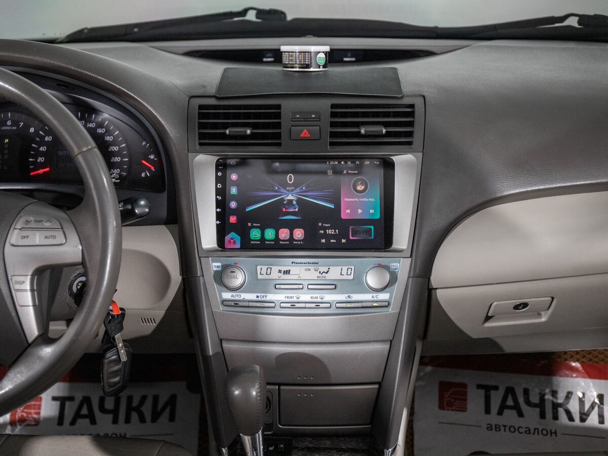 Toyota Camry 2007 - фото автомобиля