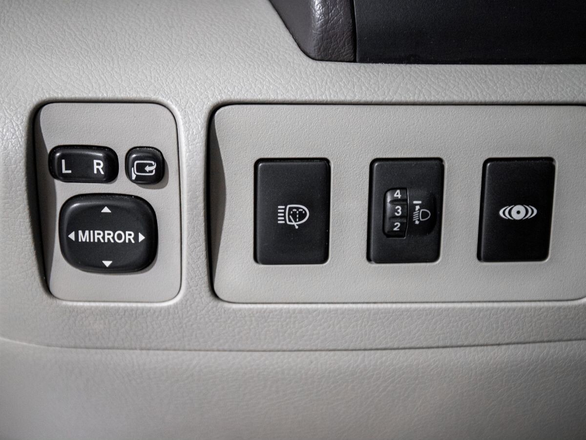 Toyota Camry 2007 - фото автомобиля