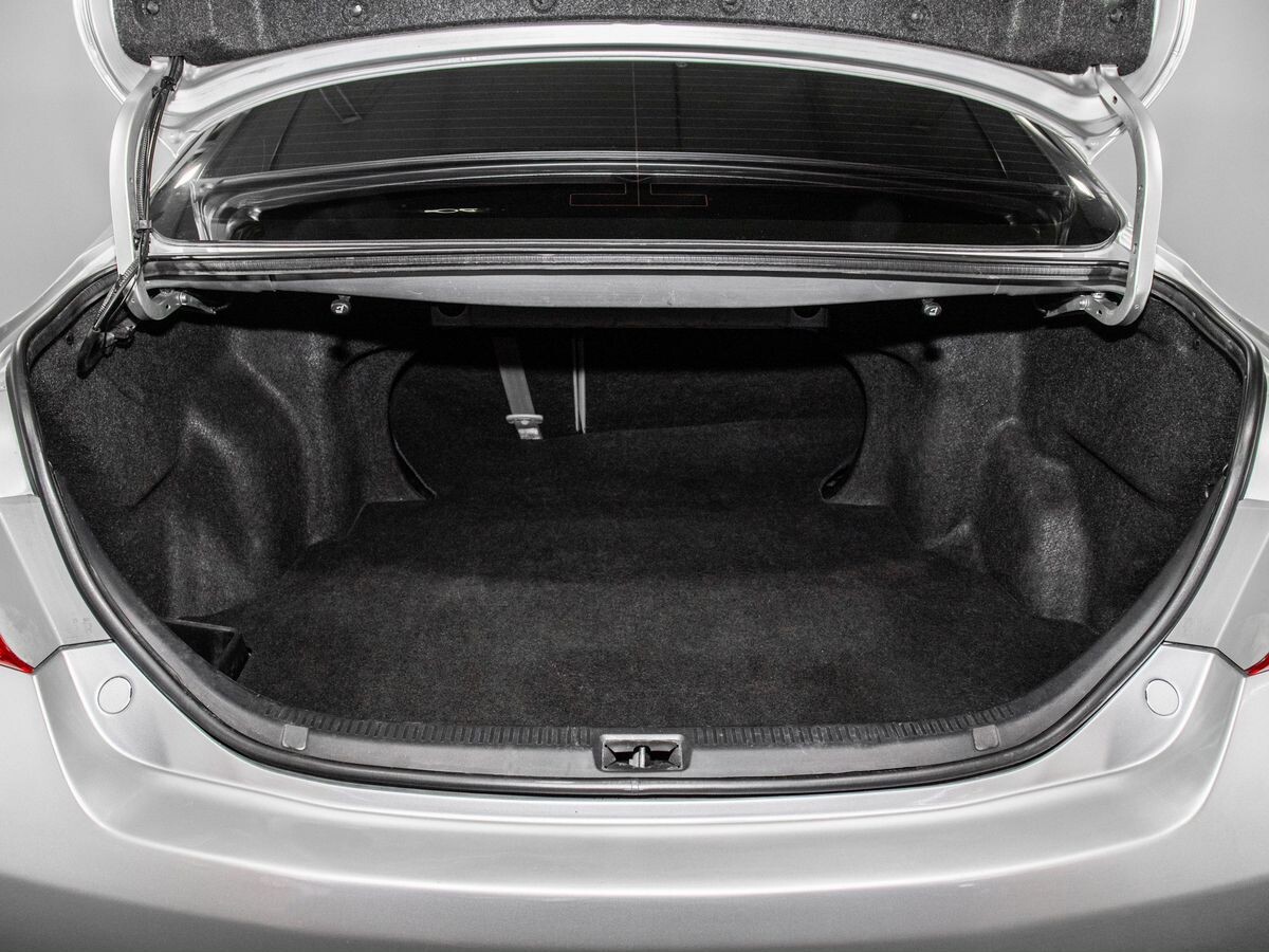 Toyota Camry 2007 - фото автомобиля