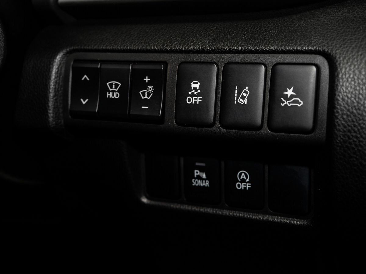 Mitsubishi Eclipse Cross 2018 - фото автомобиля